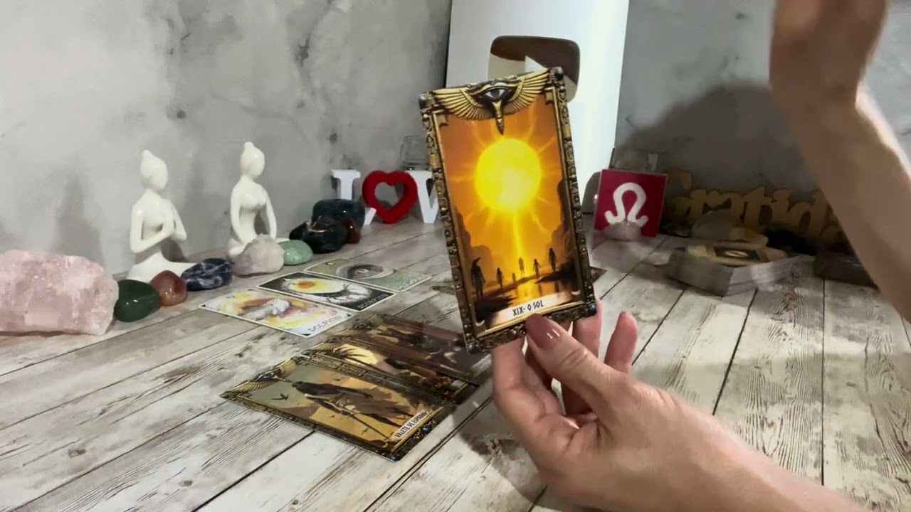 ♌️Leão//Essa pessoa é justa e admira muito você.