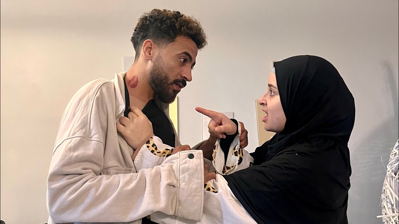 مقلب البوسة فى زوجتى 💋 رد فعلها 😱