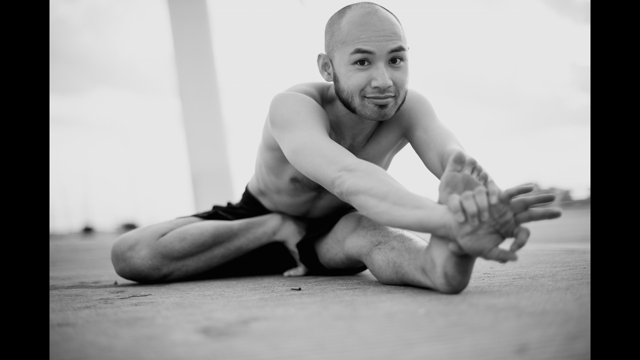 7 min Vinyasa Seated Sequence