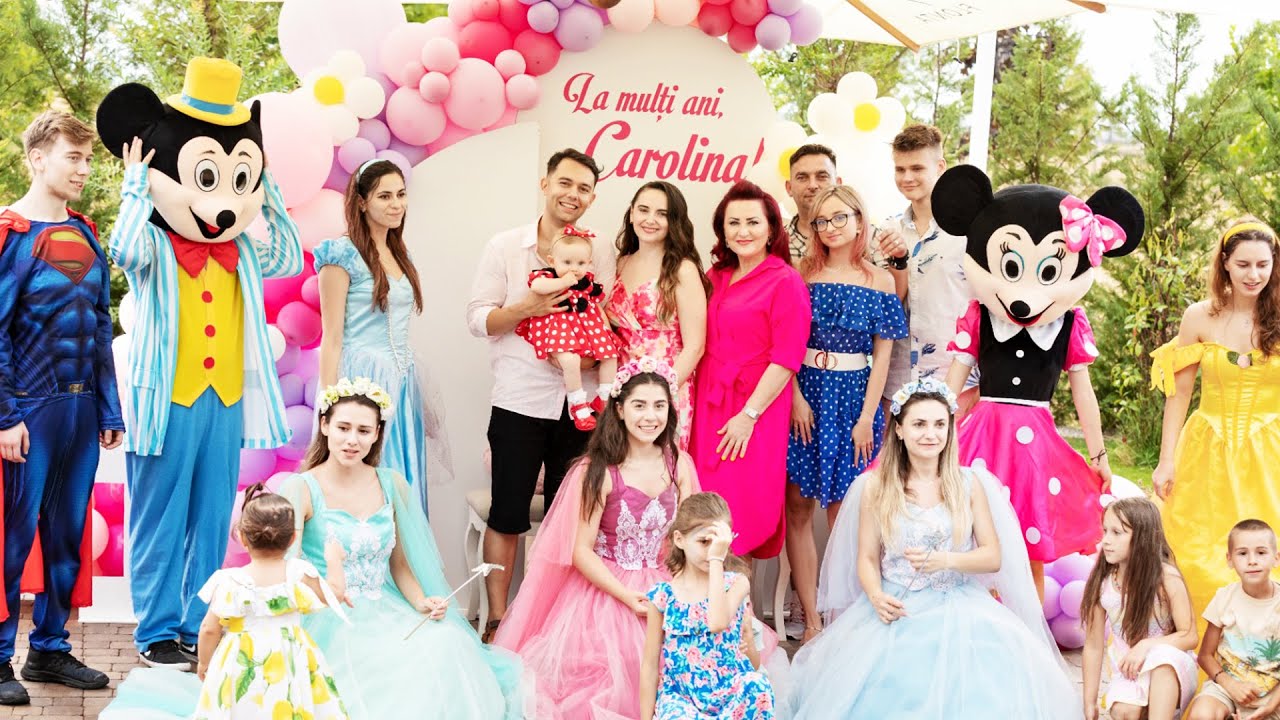 🥳 PETRECERE DE ZIUA CAROLINEI ! 🎉
