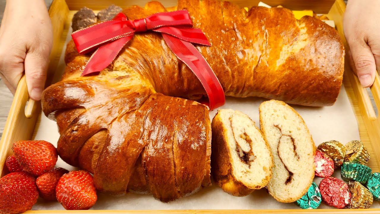 肉桂核桃麵包/Cinnamon walnut bread，拐杖糖的造型，難以抗拒的香味，輕鬆擺盤營造滿滿的節日氣氛，讓全家從早吃到晚