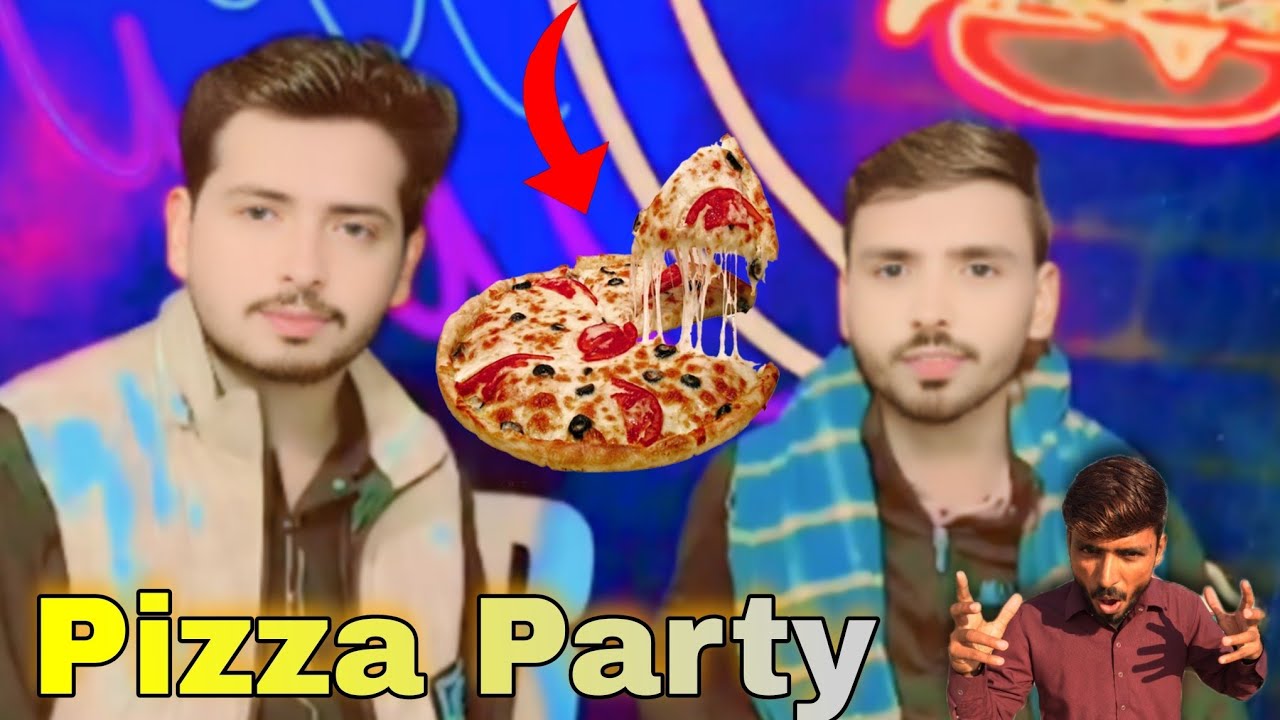 Salan ka baghair Pizza 🍕 khilaa diyaa hm ko 😉|| marii team Railway station pr pinch gye h 😟