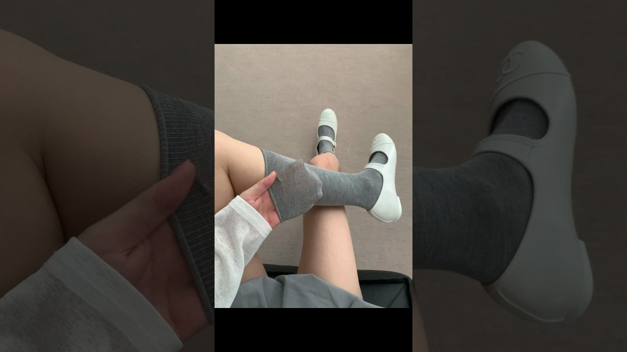 Finally realized breathable slouchy socks are the best for summer! #CutestSocks #SlouchySockRecs