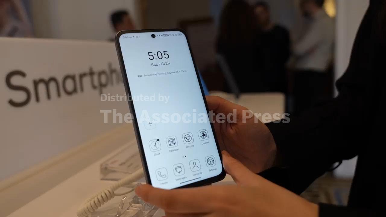 TCL brings new ‘paper-screen’ smartphones, smart glasses to MWC