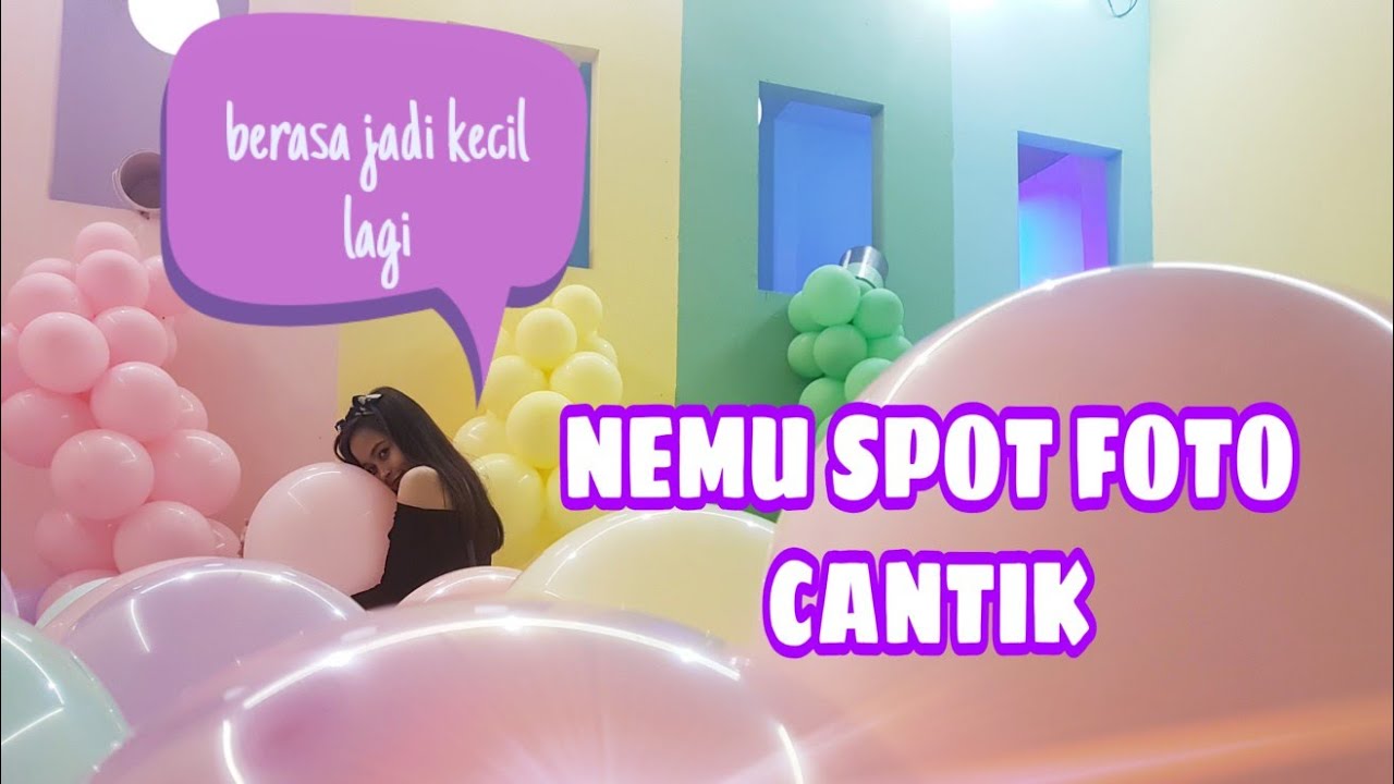BERKUNJUNG KE HALUU WORLD