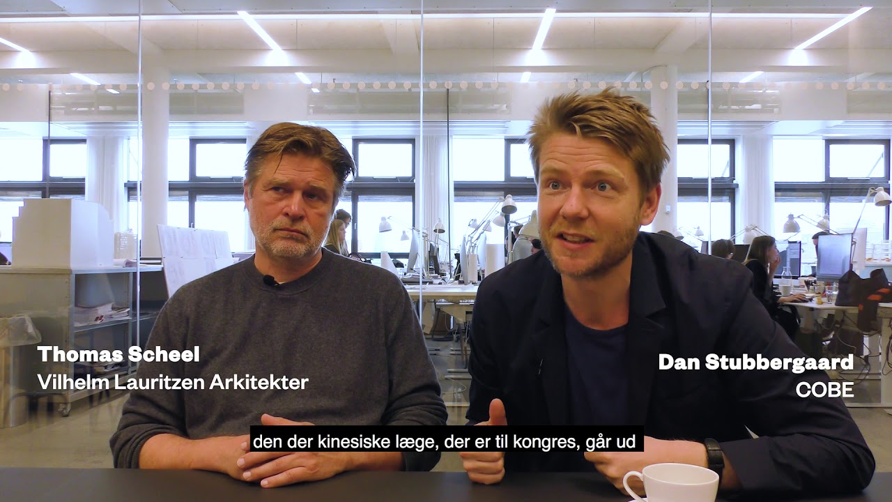 COBE og VLA fort&aelig;ller