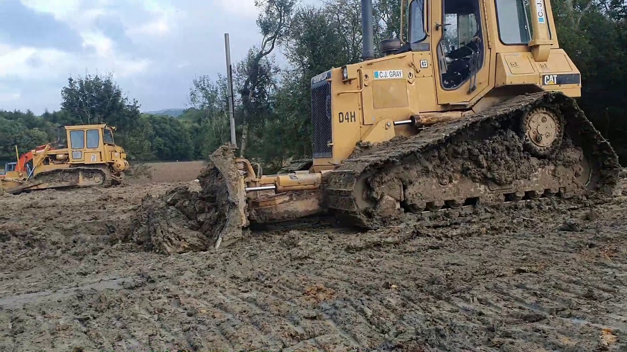 CAT D4H Push...