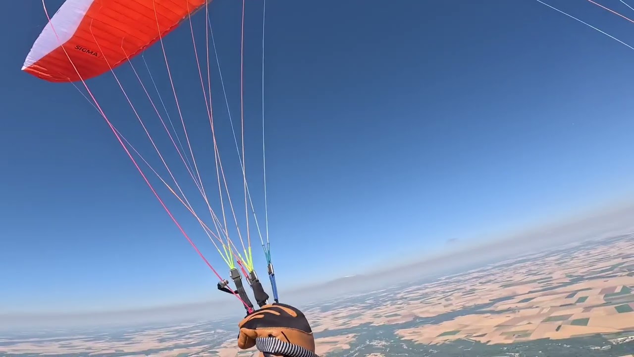 Parapente au treuil des Piafs - Méréville vu à 1900m - Advance Sigma 11 - Impress 4