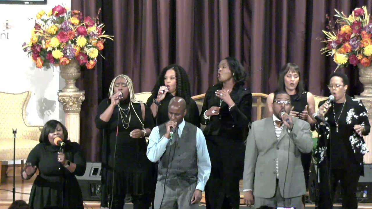 Gerald Burnett and Mount View Chorus: Total Prasie