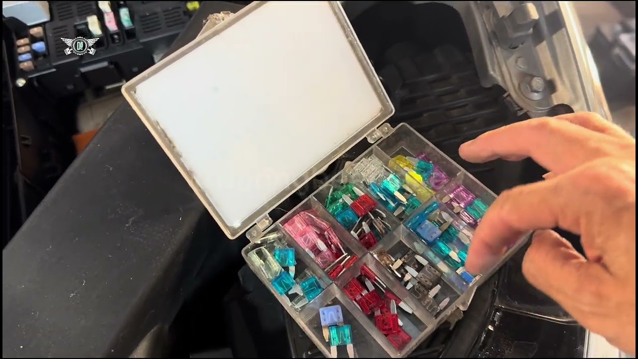Volvo XC60 Fuse box location and fuses list allocations #fuses #volvoxc60 #maintenance #mechanic