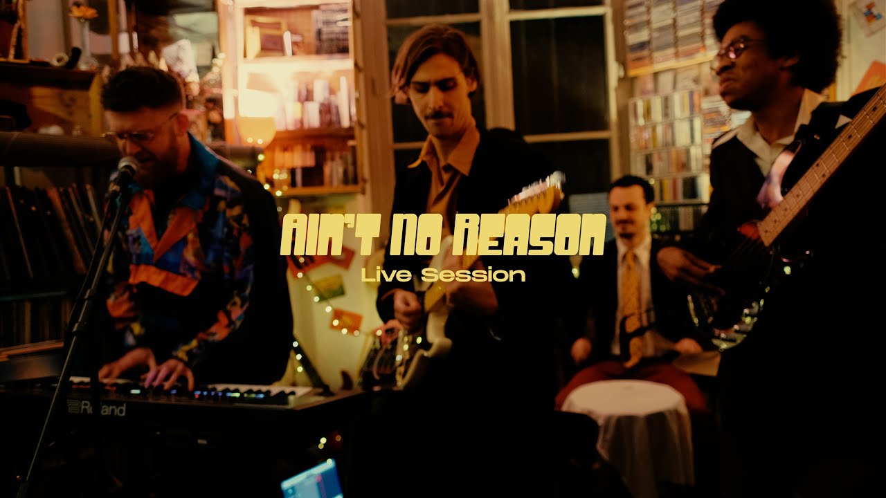 Funky District - Ain't No Reason (feat. Nic Hanson) [Live Session]