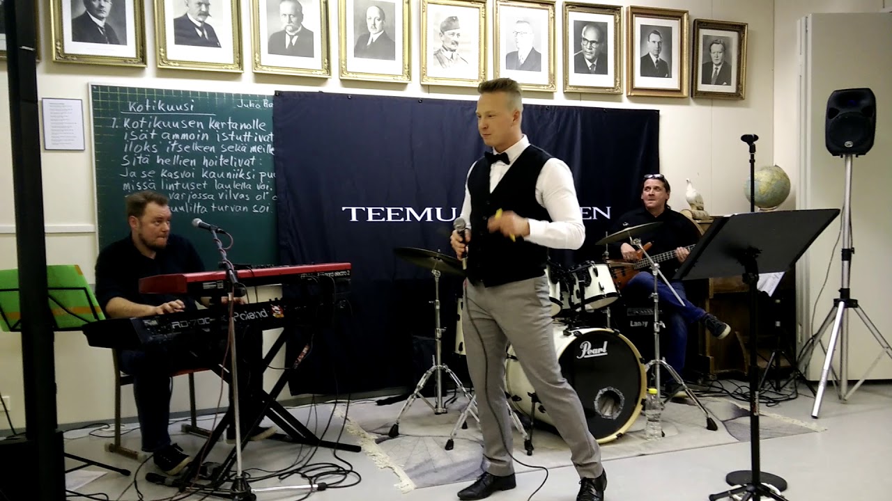 Teemu Ahtonen Yhtyeineen - Muistan sua Elaine