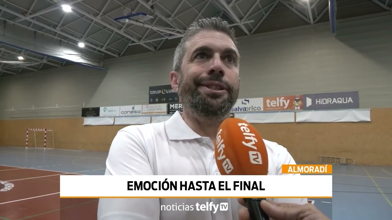 Final de infarto en el partido entre el Club Balonmano Almoradí y el Balonmano Benidorm