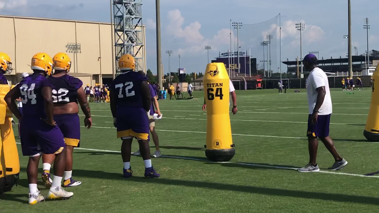 Ed Orgeron makes a hot day hotter for D-line preseason practice No. 9 (Warning: Salty language