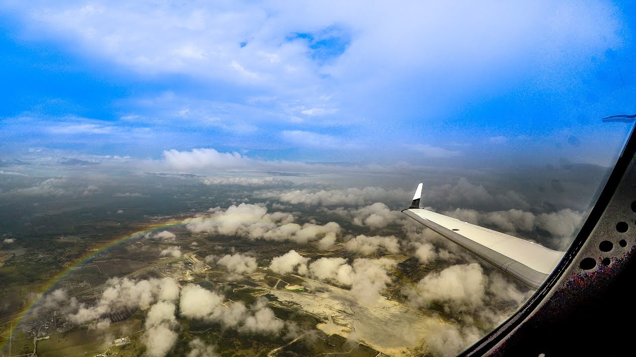 Wet & Rainy Flight. David Wayne Hooks to Fort Worth Meacham Phenom 300