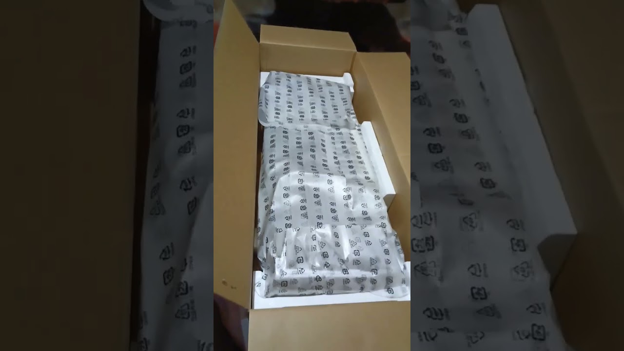 Yamaha Montage M6 Unboxing Video