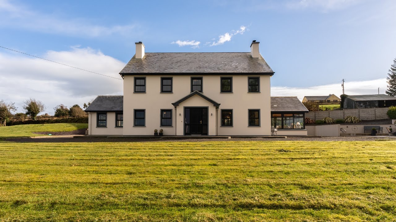 Coolsnaghtig, Dunmanway, Co Cork / House For Sale