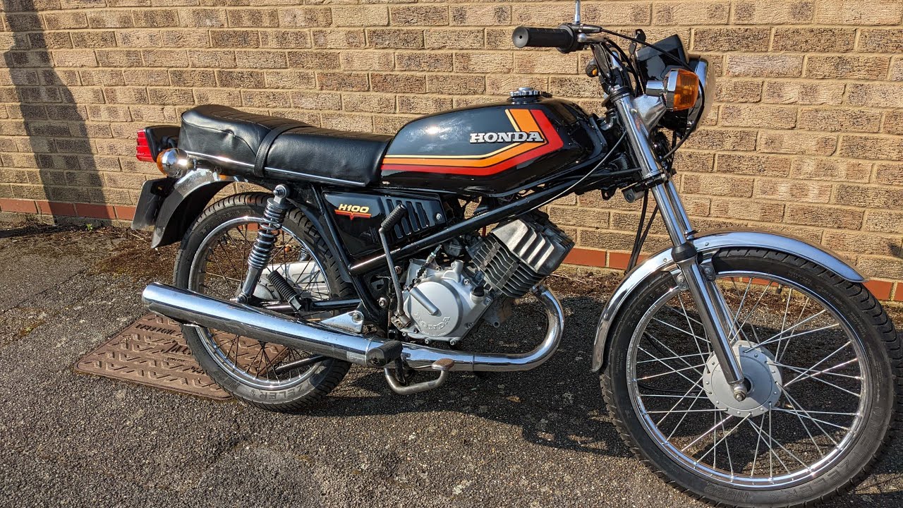 1980 Honda H100A motorcycle running