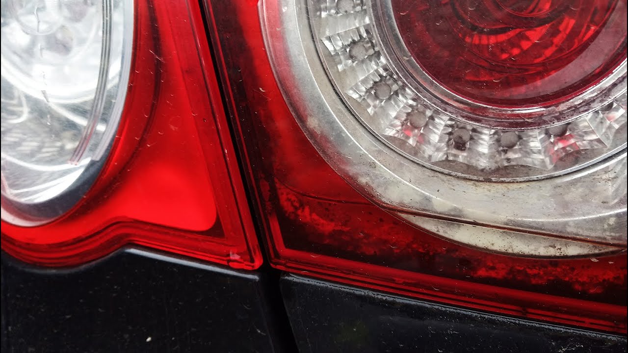 Как разобрать задний фонарь VW Jetta, Golf, Passat. Ремонт (замена) противотуманки