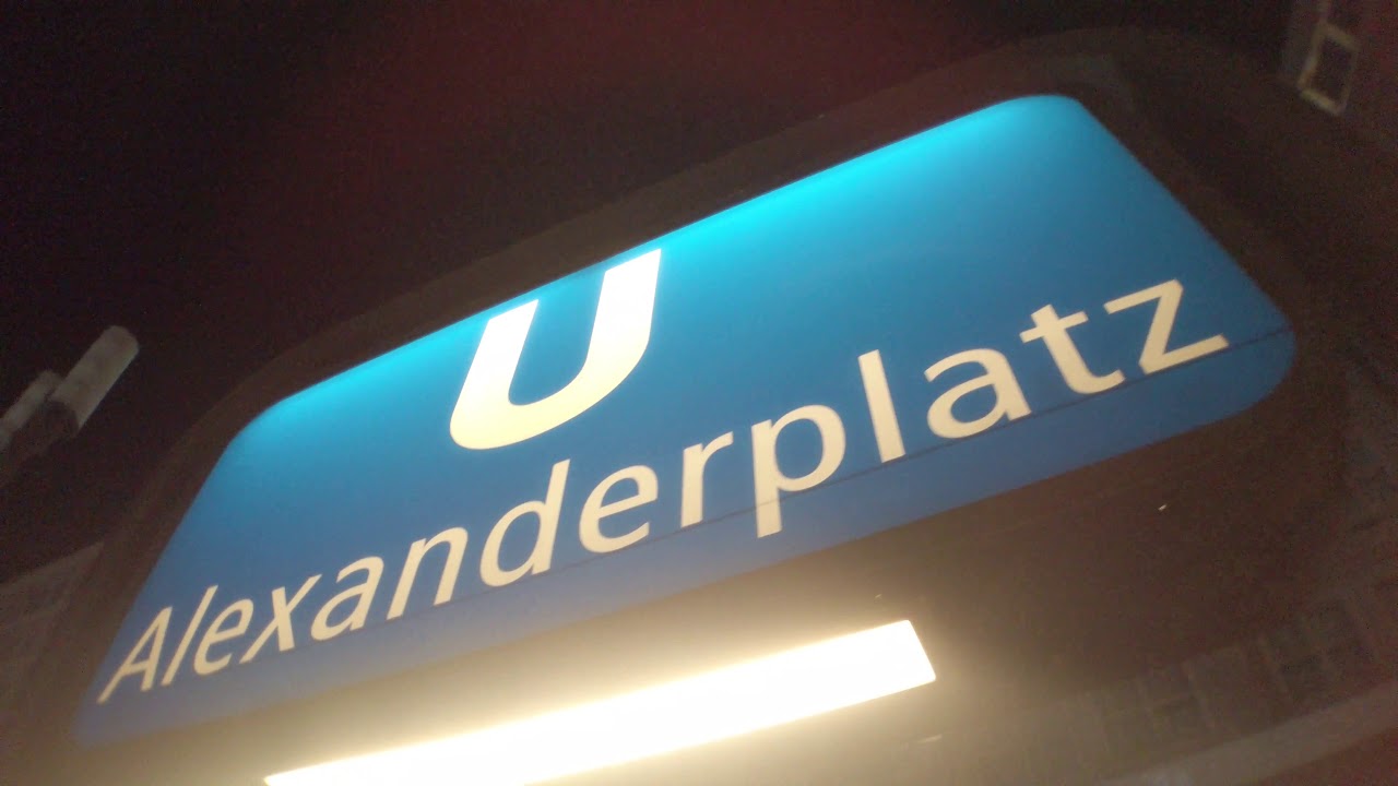 30 Jahre Mauerfall - Alexanderplatz - Installation