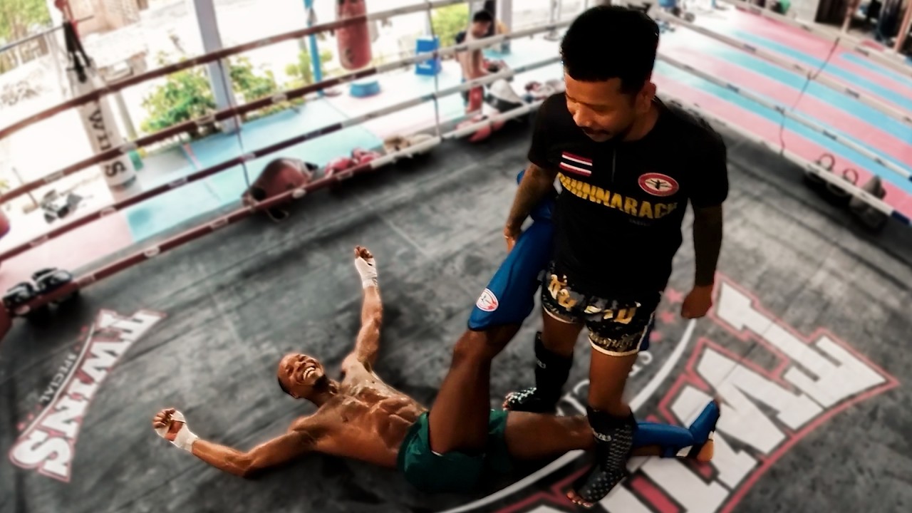 3 BRUTAL Muay Thai SWEEP TECHNIQUES To DOMINATE Your Opps!