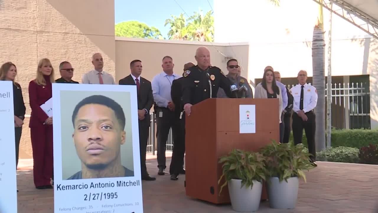 Palm Beach Gardens police announce arrests in Gardens Mall shooting
