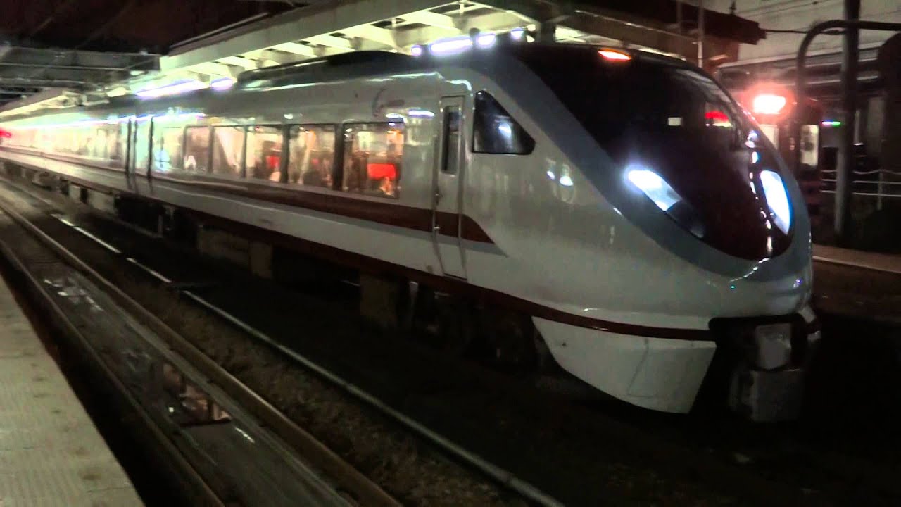 北越急行683系　特急はくたか　越後湯沢駅　発車