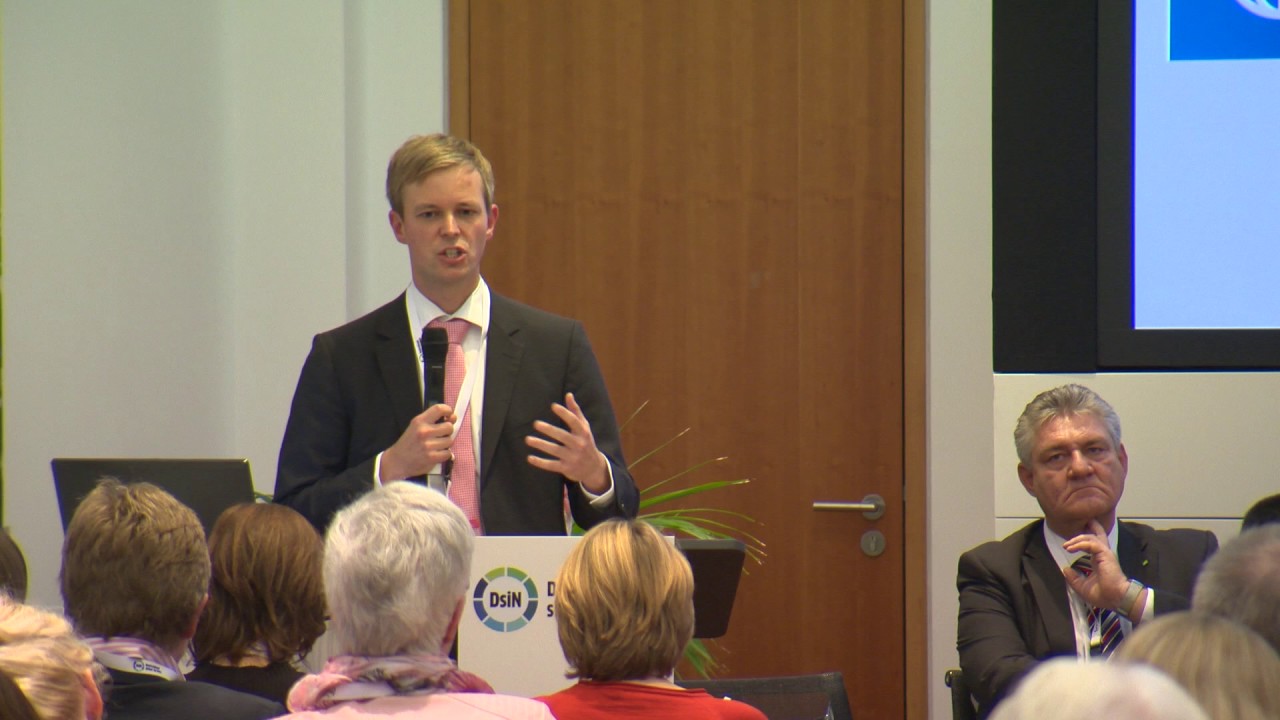 DsiN Kongress 2016: Impuls &bdquo;Vernetzung der Welt&ldquo; von Dr. Tobias Miethaner, BMVI