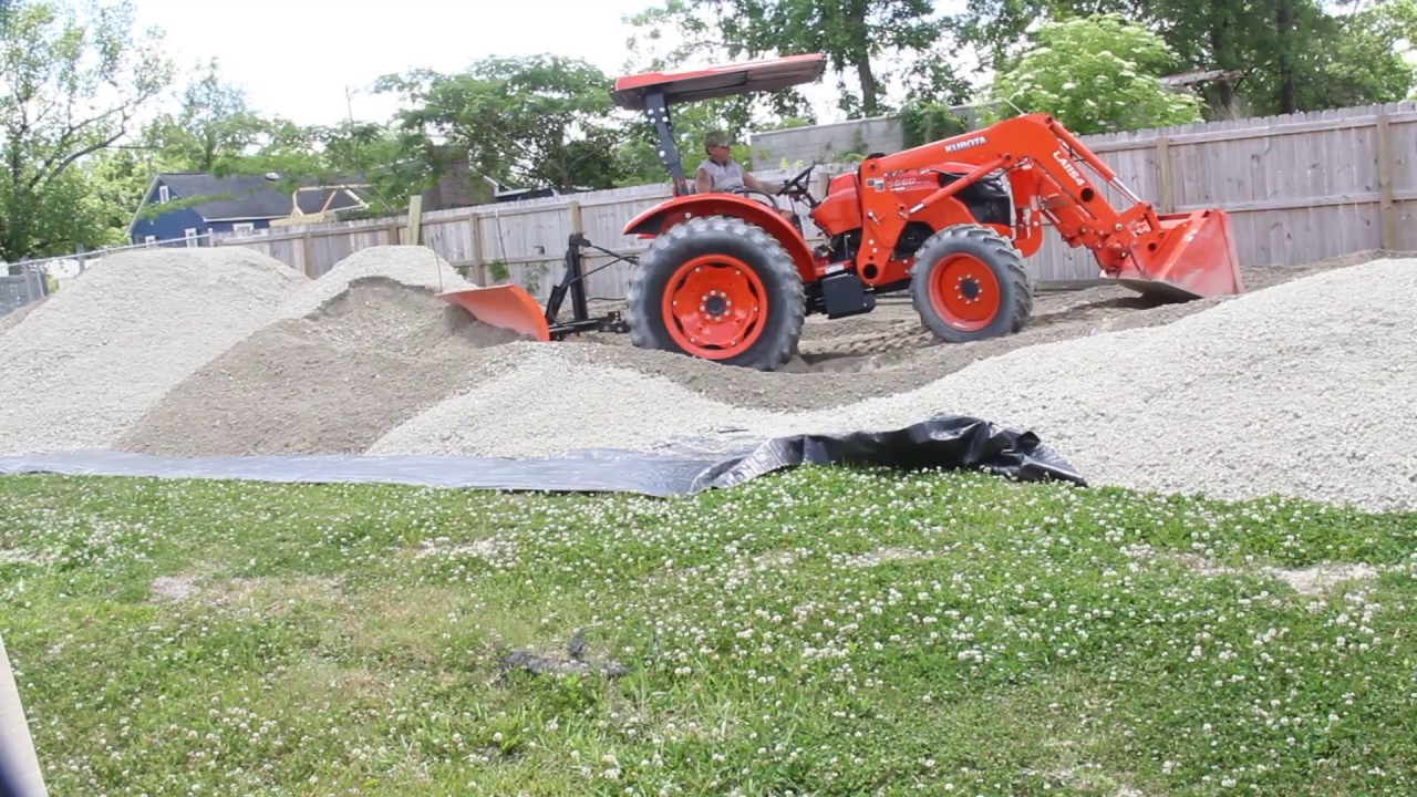 150 Tons of Fun....Kubota Dozer Action!