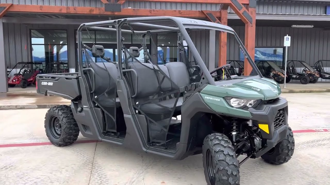 2023 Can-Am Defender MAX HD9