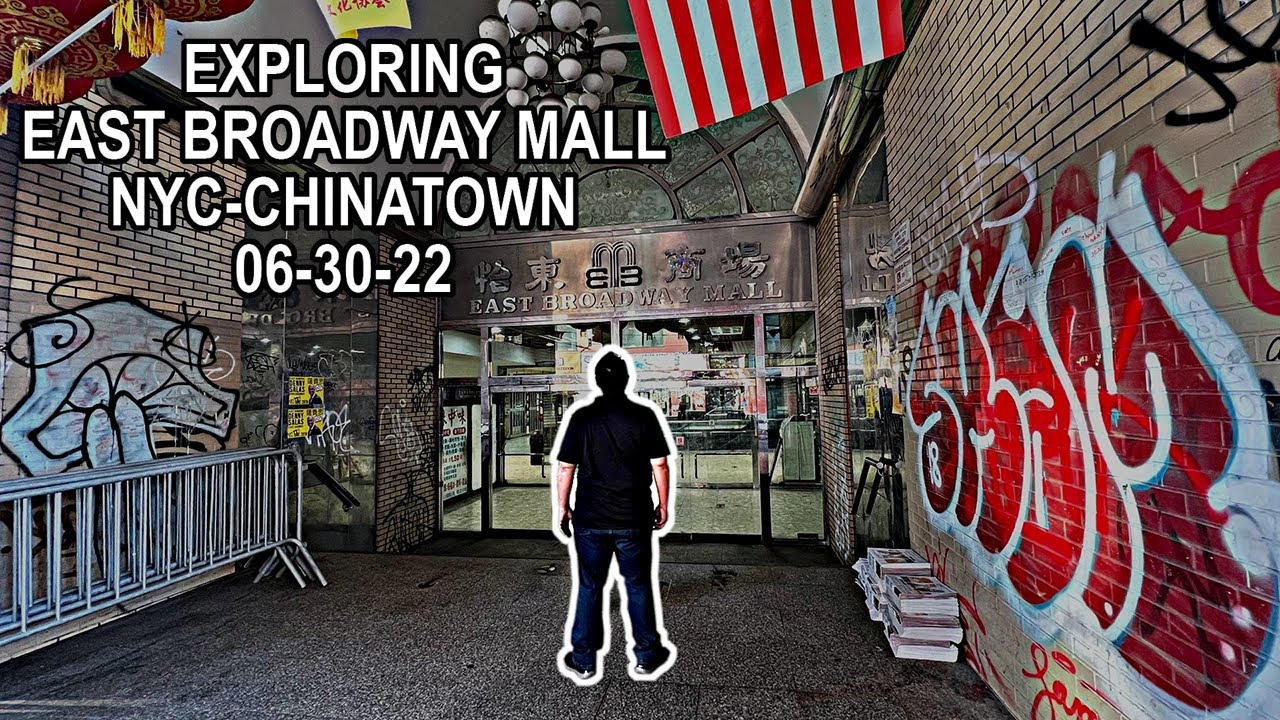 DEAD MALL: EAST BROADWAY MALL NYC 06-30-22