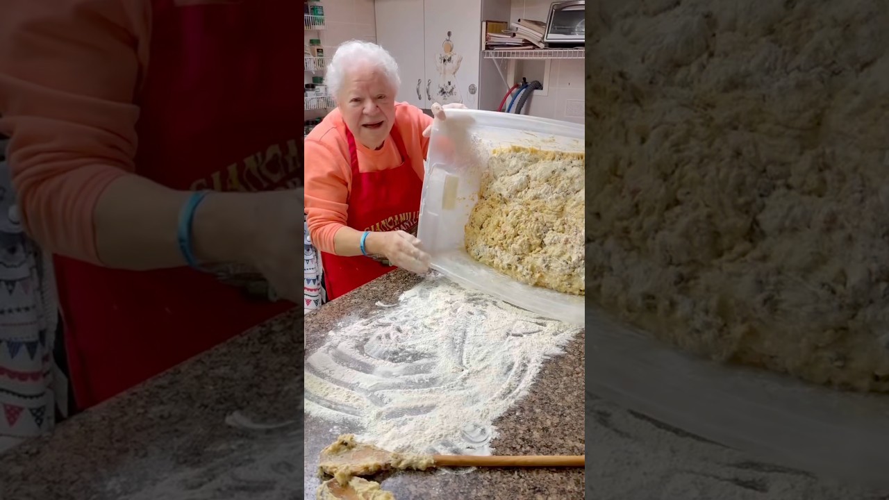 Часть 1 Легендарного Панеттоне от Нонны #nonna #italianbread #panettone