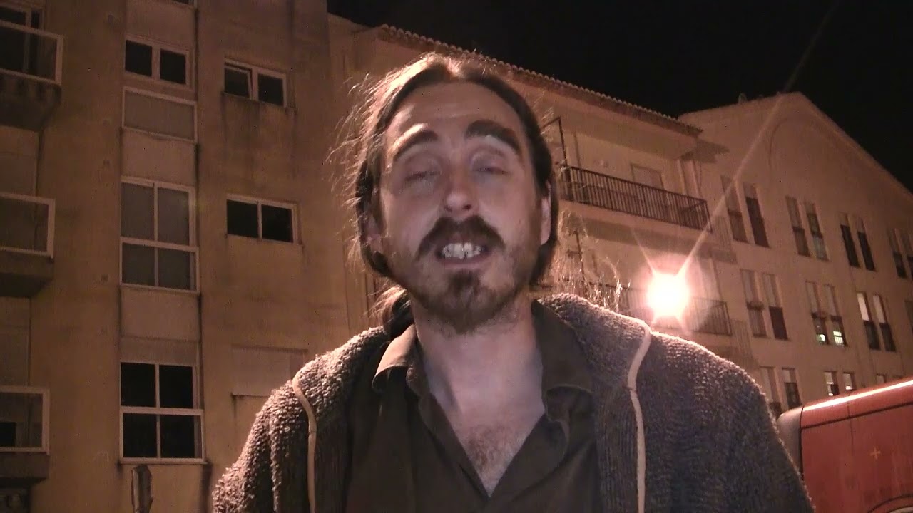 Entrevista a Aleix Tobias- Canta, toca i balla