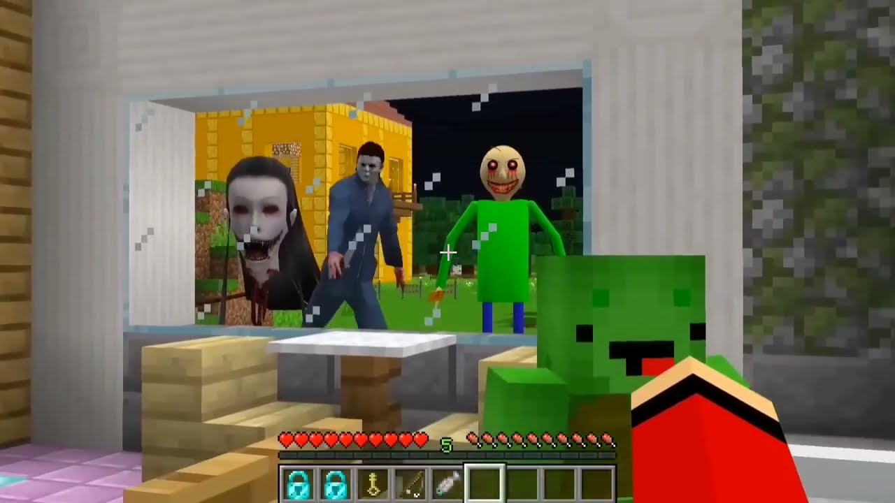 i Found Scariest LUNAR MOON 😱 in Minecraft | Minecraft Horror |