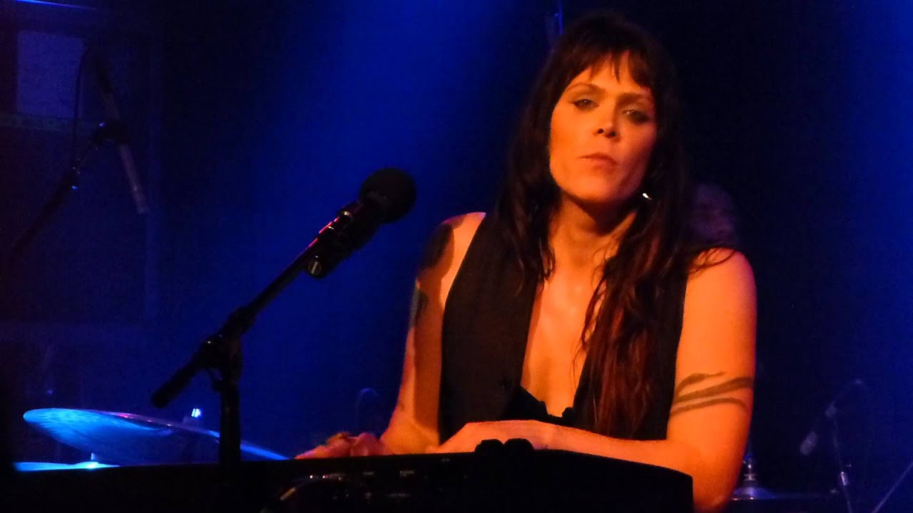 Beth Hart - Better Than Home - 3/2/15 The Birchmere, Alexandria, VA