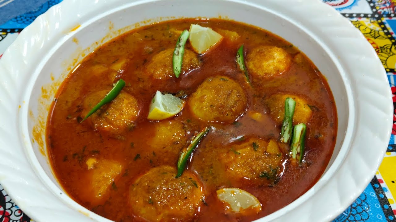 Ande Aalu ka salan 🥘😋 fatafat se banne wala salan ☺️ do like ♥️
