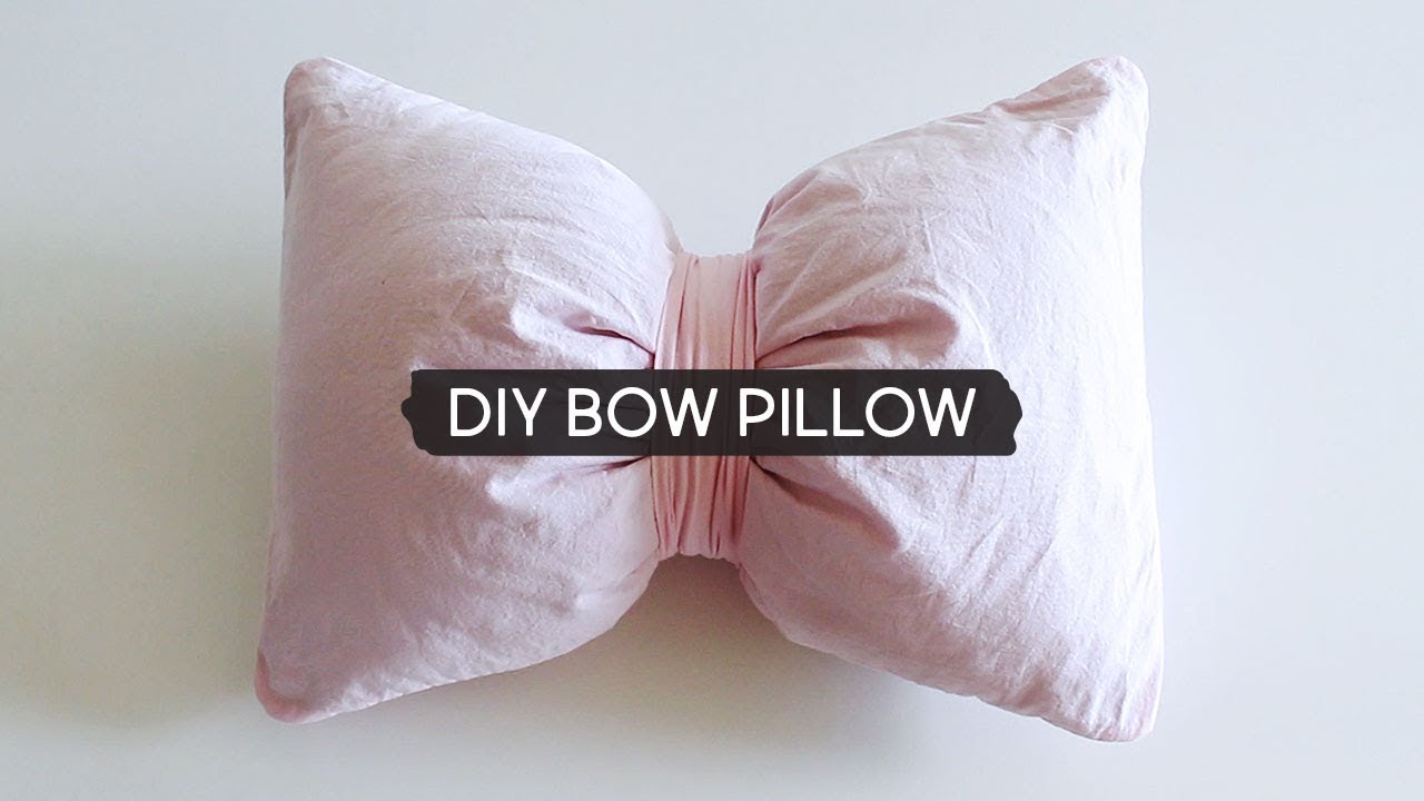 DIY Bow Pillow