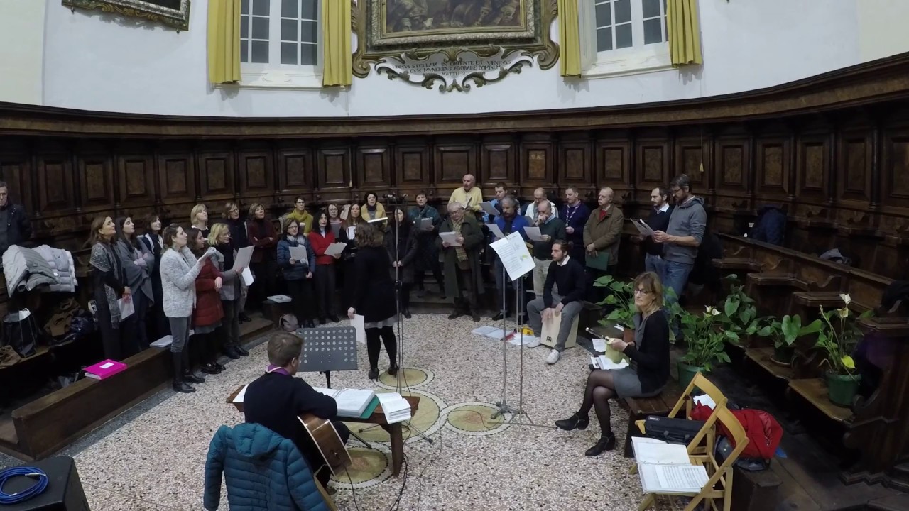 Gloria (Giombini) [Veglia di Natale 2017] - Coro San Domenico (Cesena)