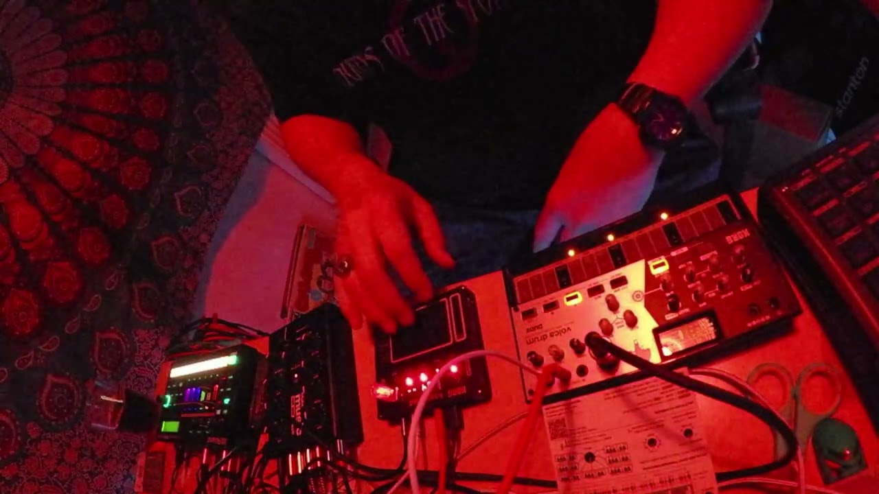 Beat sketch session - live set ideas