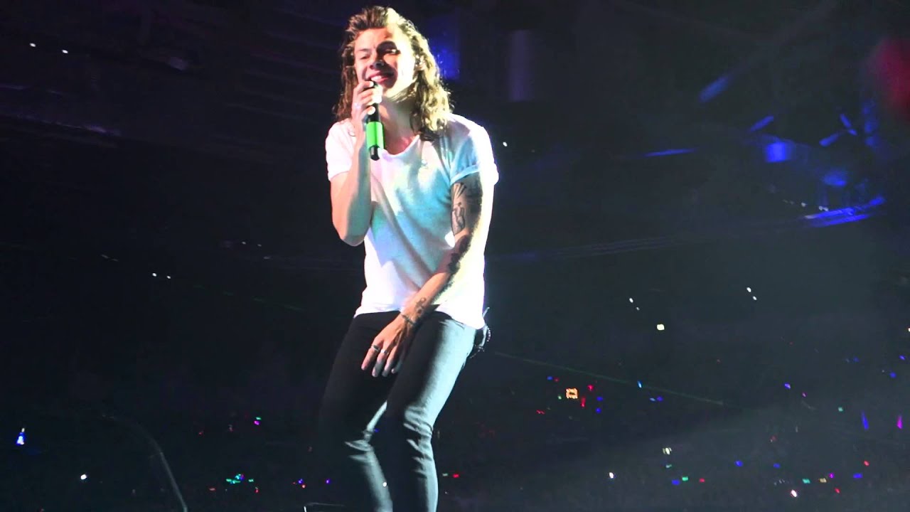 One Direction. Girl Almighty. Dublin. 10.18.15. 3 Arena