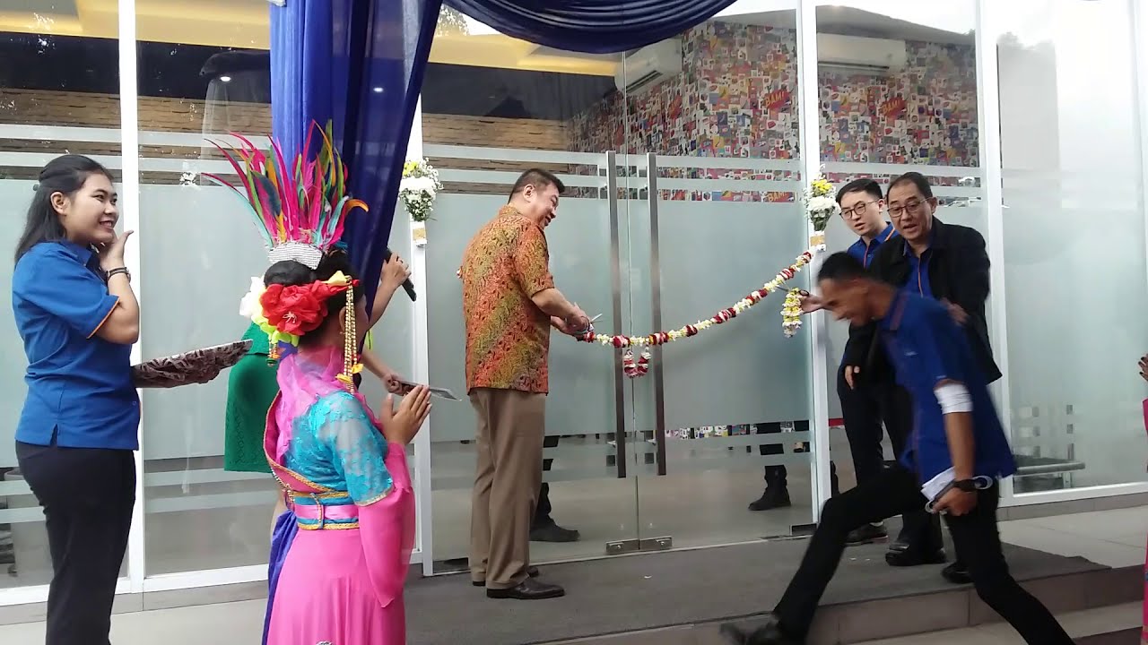 MC Grand Opening HOTEL 88 Bekasi