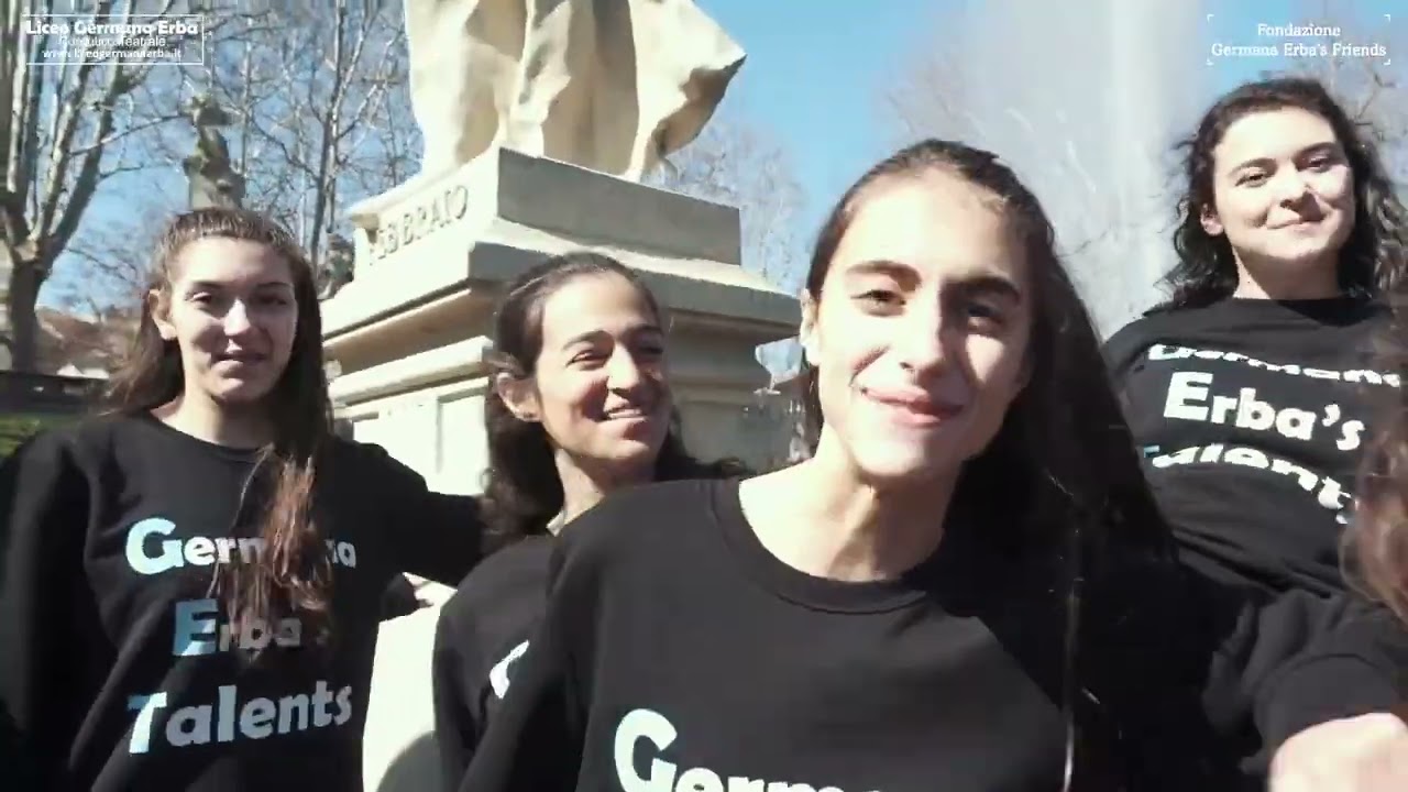 Giochi d'acqua alla Fontana dei Dodici Mesi di Torino con i Germana Erba's Talents