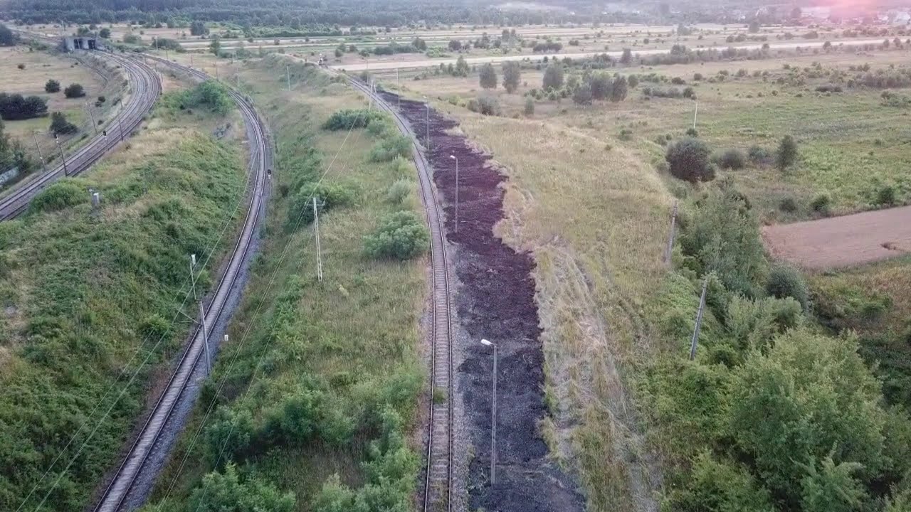 Menzi muck Kielce Herbskie wysoki nasyp