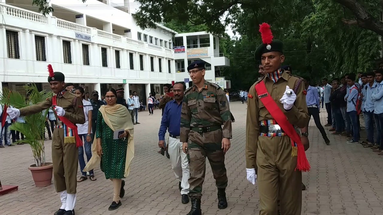 Deogiri College Aurangabad Gard Of onore