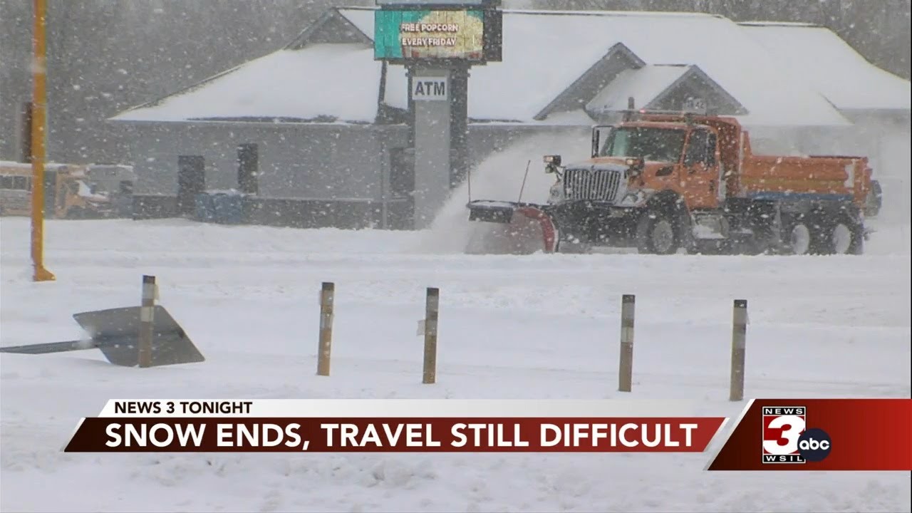 Snow fall has stopped but street crews continue work clearing roads