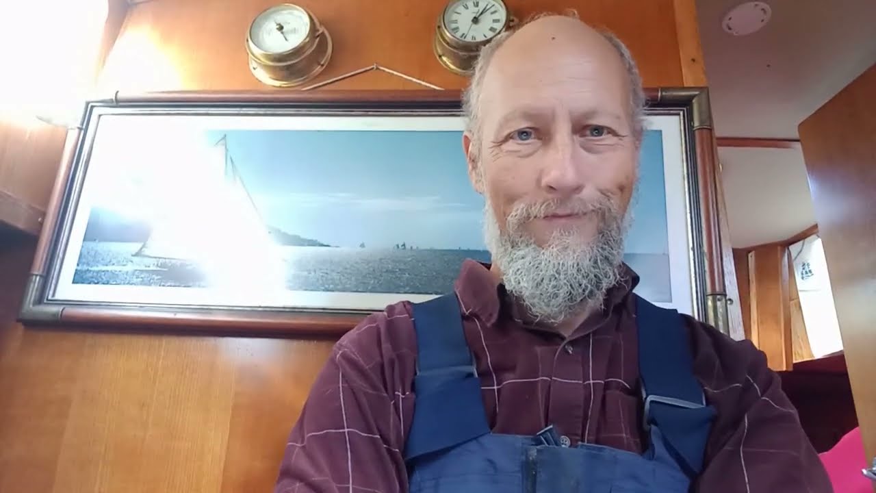 Sailconfigurations on NC33