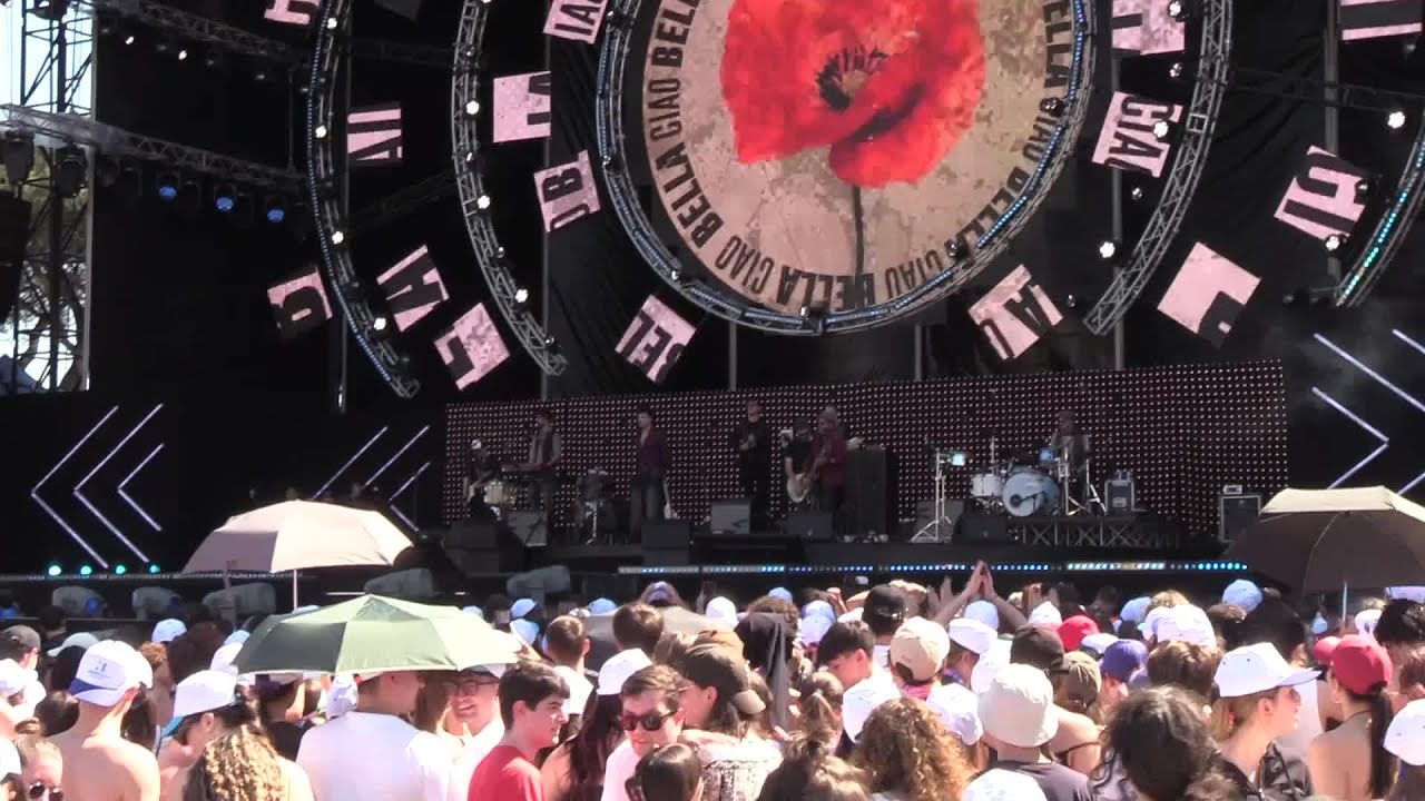 Primo maggio, Leo Gassmann apre il Concertone con 'Bella ciao'