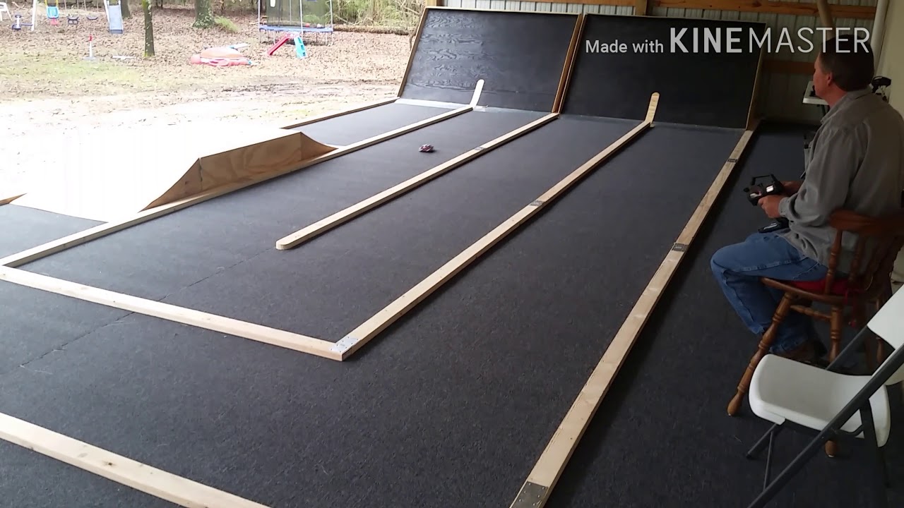Carisma gt24 on homemade carpet track