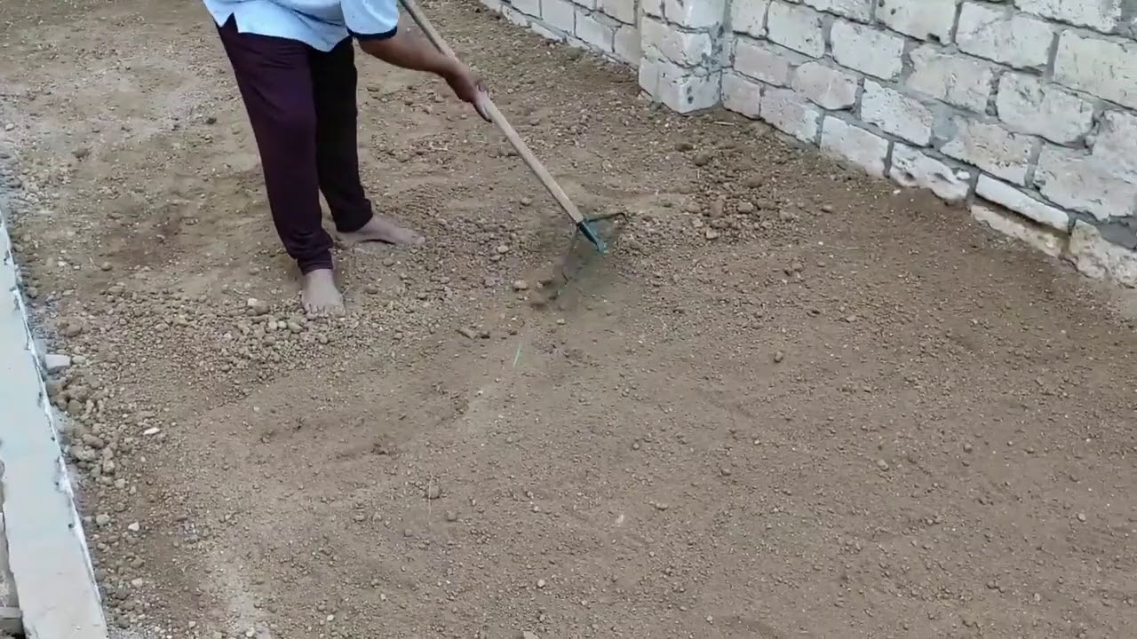 المرحلة الاولى التأسيس لزراعة النجيل وكيفية تسوية الارض Cultivation of the grass