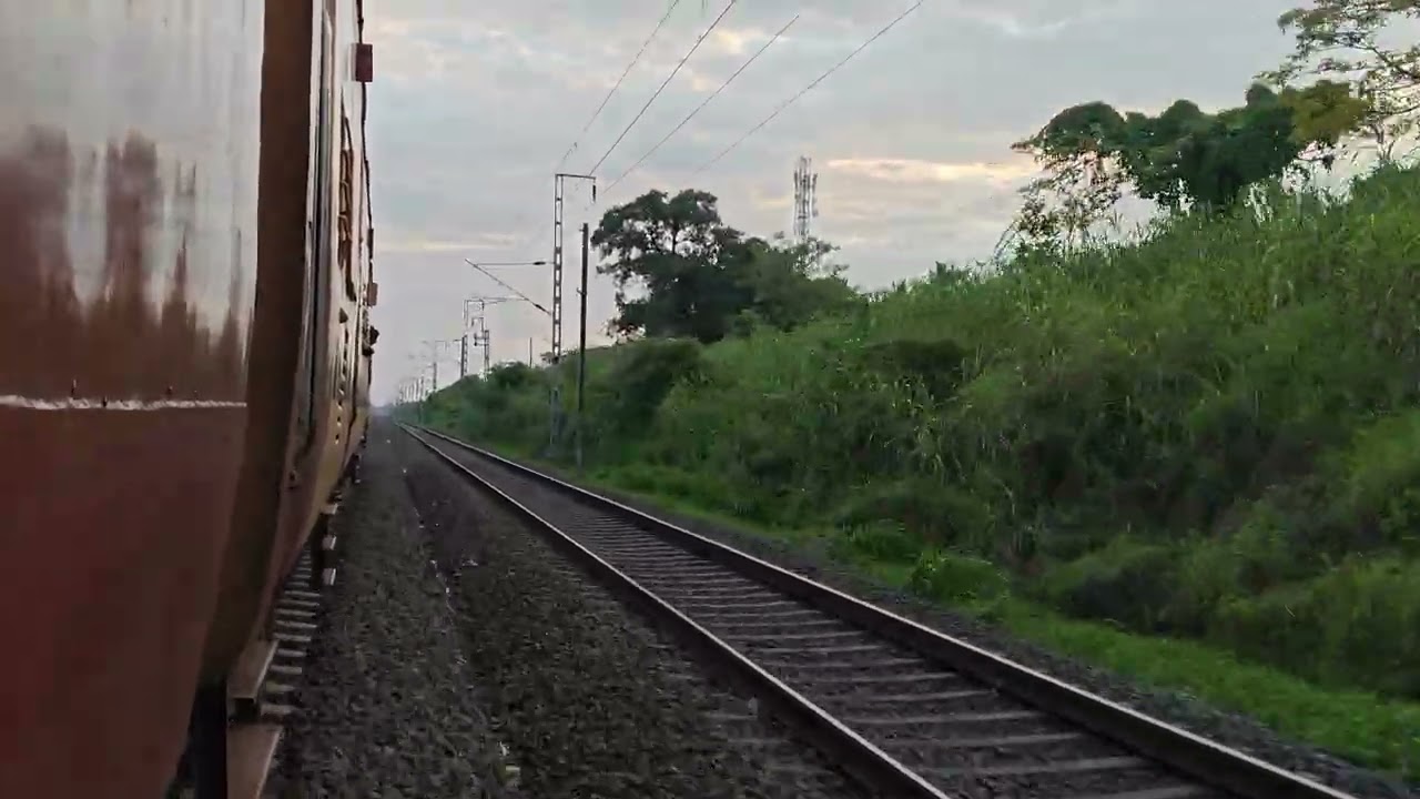  Uncut Train Journey 09056 | BORDI ROAD to GHOLVAD | Real Sounds & Scenic Views #indianrailways #icf